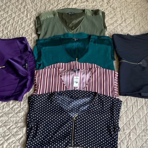 Express Women's Tops in Green, Purple, Teal, Burgundy, and Black - Picture 2 of 16